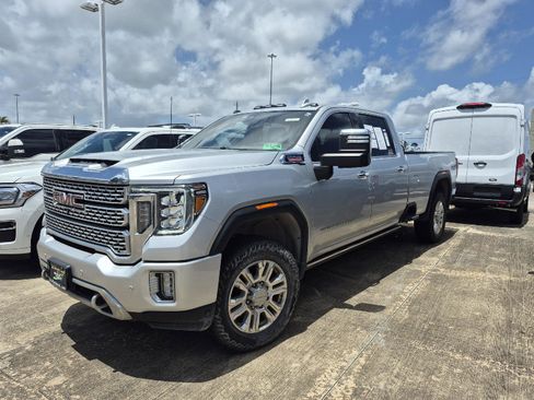 Used 2023 GMC Sierra 2500 Denali w/ Denali Ultimate Package AWD/4WD image 1