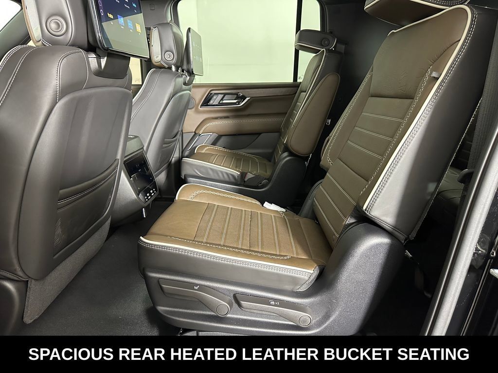 Used 2025 GMC Yukon XL Denali Ultimate AWD/4WD image 27