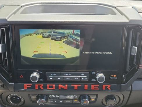 Certified 2025 Nissan Frontier PRO-4X w/ Tow Package AWD/4WD image 28