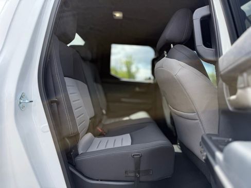 Used 2024 Toyota Tacoma TRD Off-Road image 20