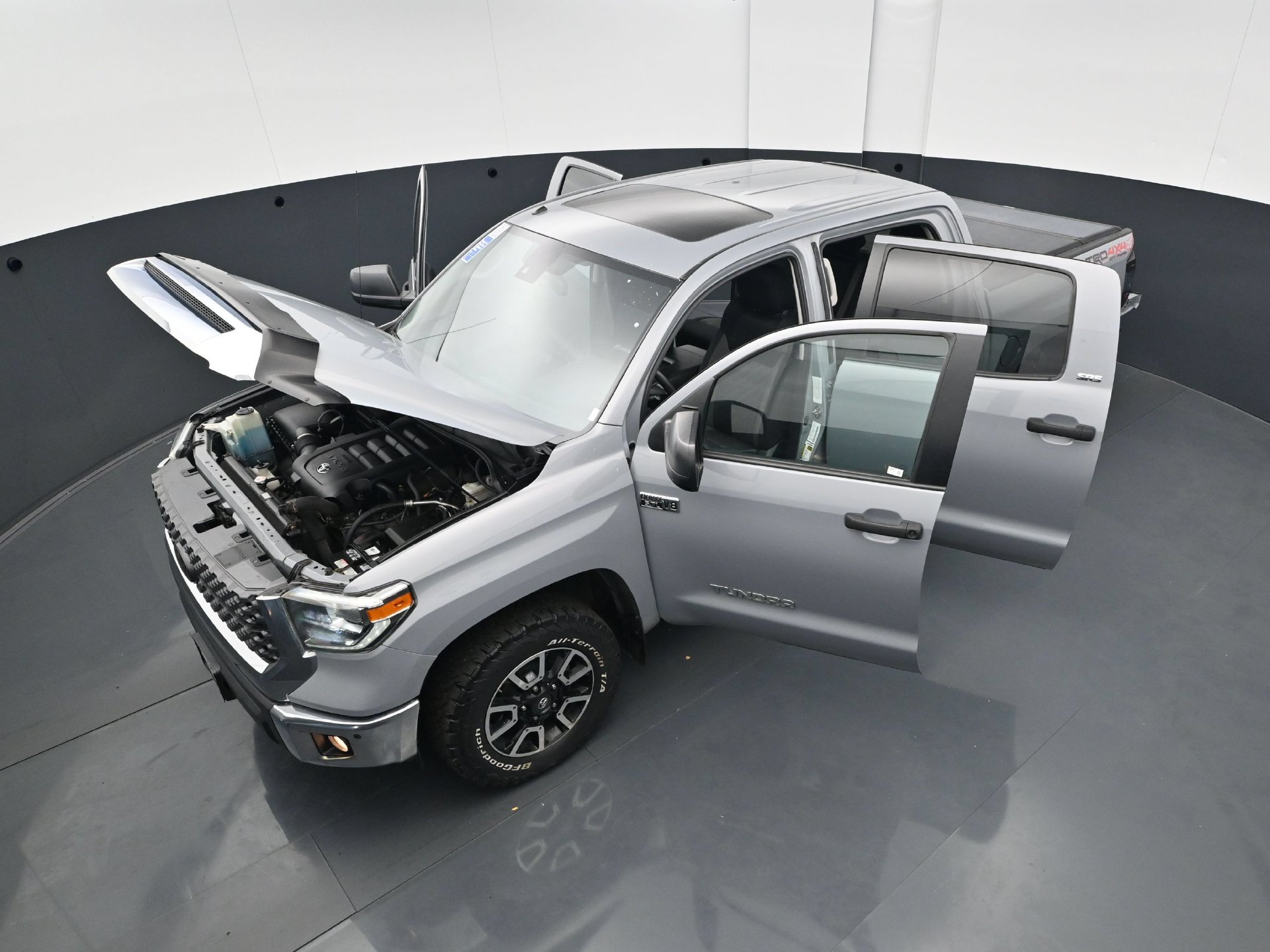 Used 2018 Toyota Tundra SR5 AWD/4WD image 41
