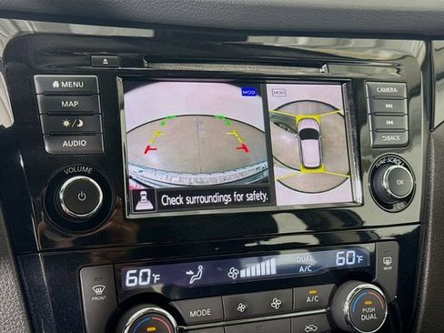 Used 2022 Nissan Rogue Sport SL w/ Premium Package image 14