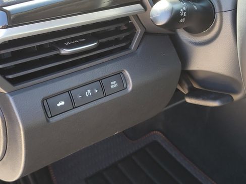 New 2025 Nissan Altima 2.5 SR image 19