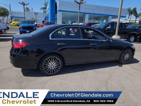 Used 2025 Mercedes-Benz C 300 Sedan image 8