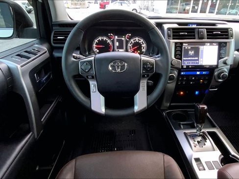 Used 2021 Toyota 4Runner Limited image 6