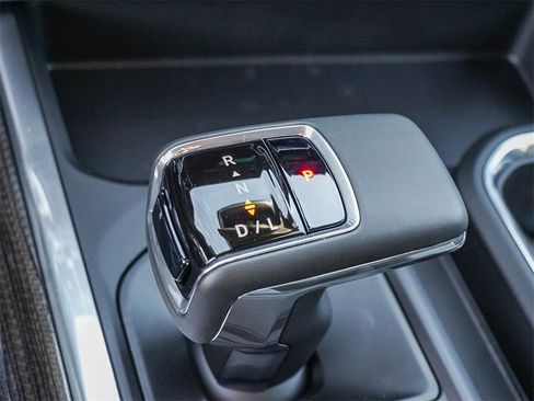 New 2026 Chevrolet Silverado 1500 RST w/ Z71 Off-Road Package image 22