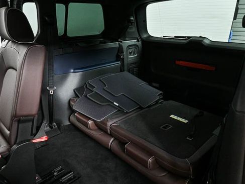 New 2025 Volkswagen ID. Buzz Pro S image 20