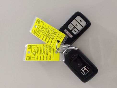 Certified 2024 Honda Passport Black Edition image 32