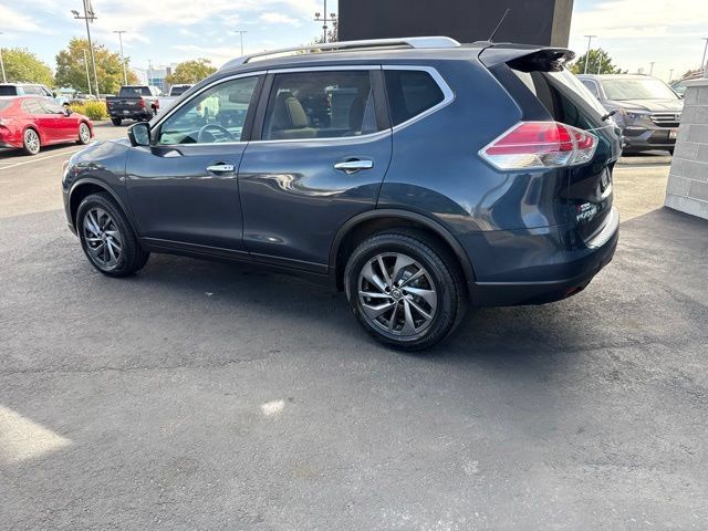 Used 2016 Nissan Rogue SL w/ SL Premium Package AWD/4WD image 4