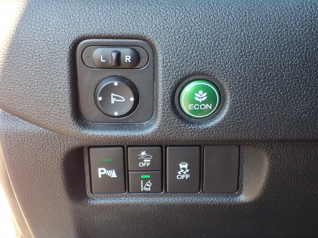 Used 2022 Honda Pilot Touring image 16