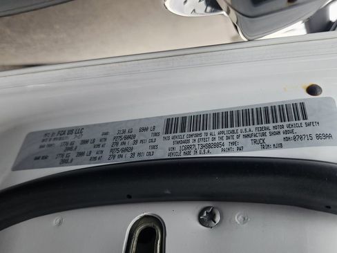 Used 2017 RAM 1500 Big Horn image 11