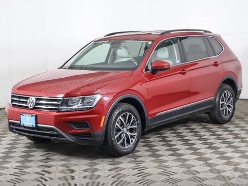 Used 2018 Volkswagen Tiguan SE AWD/4WD image 7