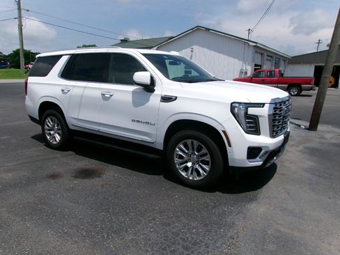 Certified 2025 GMC Yukon Denali AWD/4WD image 27