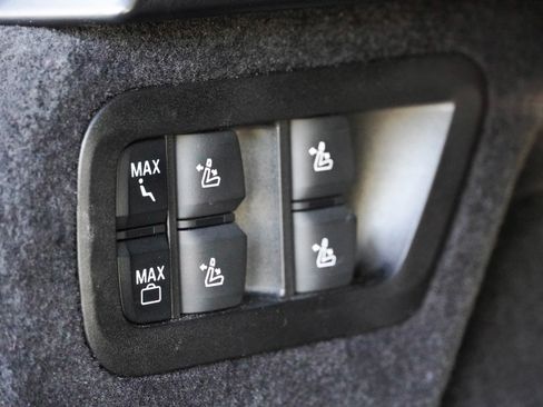 Used 2026 BMW X7 xDrive40i image 42