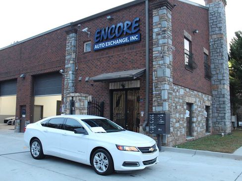 Used 2017 Chevrolet Impala LS image 1