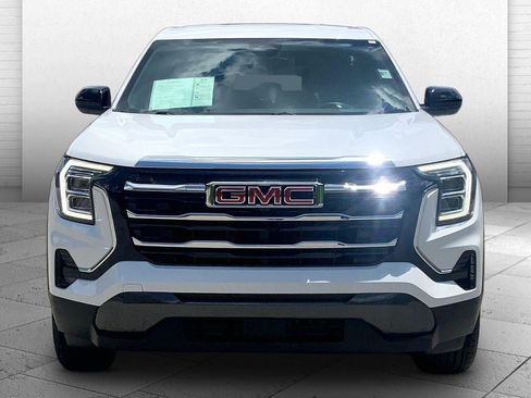 Used 2026 GMC Terrain Elevation FWD image 2