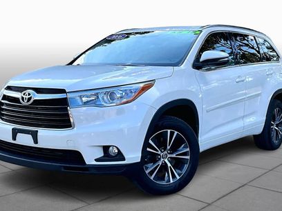 Used 2016 Toyota Highlander XLE