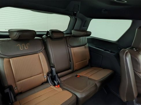 New 2025 Ford Expedition King Ranch image 39