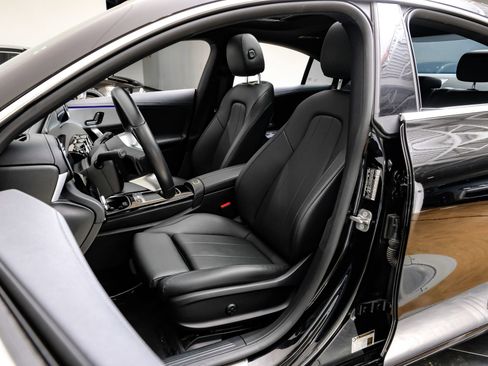 Used 2025 Mercedes-Benz CLA 250 4MATIC image 32