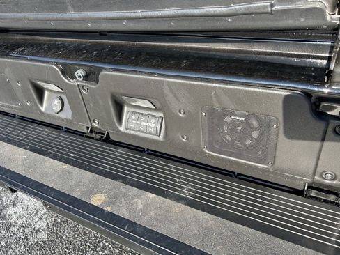 Used 2022 GMC Sierra 1500 AT4X image 27