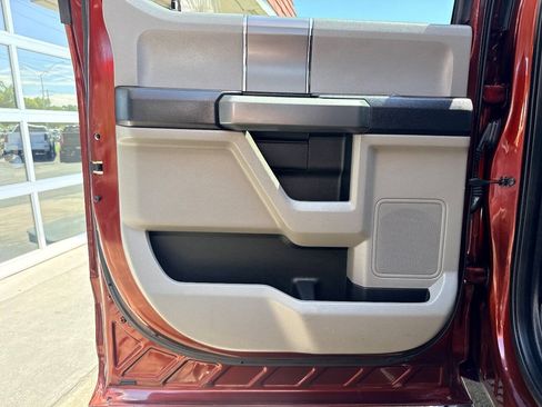 Used 2017 Ford F150 XLT w/ Equipment Group 302A Luxury RWD image 32