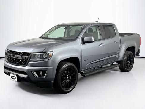 Used 2019 Chevrolet Colorado LT w/ Colorado RST Special Edition RWD image 6