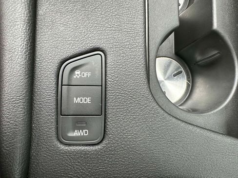 Used 2019 Cadillac XT5 Luxury image 24