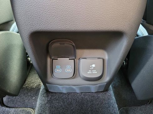 New 2026 Genesis GV80 2.5T Advanced image 16