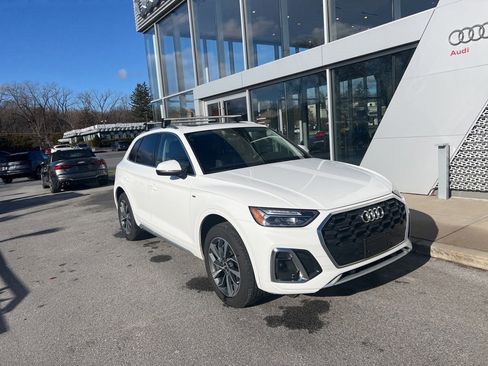 Used 2023 Audi Q5 2.0T Premium Plus w/ Premium Plus Package image 5