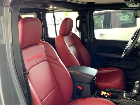 Used 2024 Jeep Wrangler Unlimited Rubicon 392 image 9