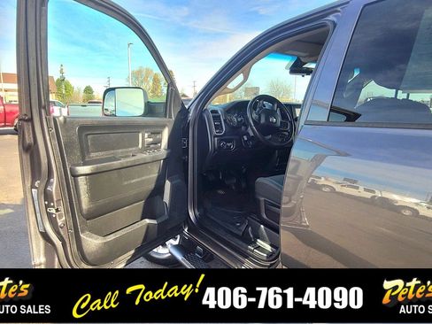 Used 2020 RAM 3500 Tradesman image 16