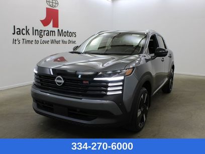 New 2026 Nissan Kicks SR w/ SR Premium Package