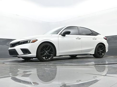 Used 2022 Honda Civic Sport image 12