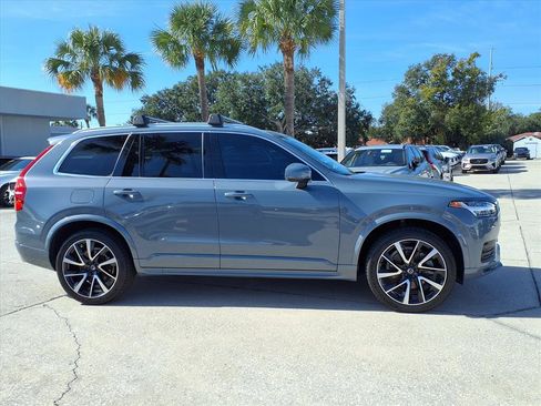 Used 2021 Volvo XC90 T6 Momentum w/ Protection Package image 8