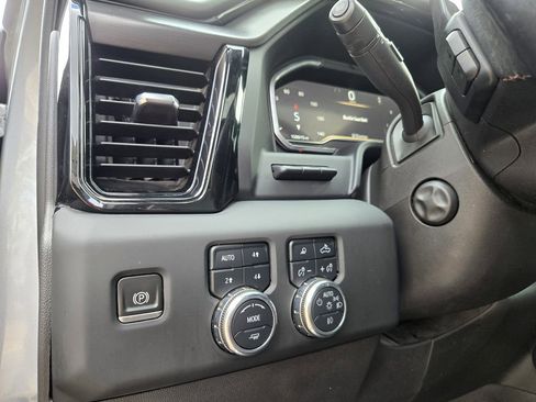 Used 2023 GMC Sierra 1500 AT4X image 15