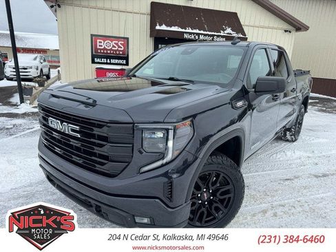 Used 2023 GMC Sierra 1500 Elevation w/ X31 Off-Road Package AWD/4WD image 1