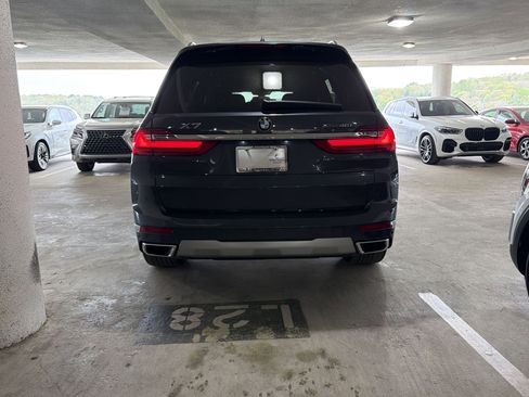 Used 2021 BMW X7 xDrive40i w/ Executive Package image 9