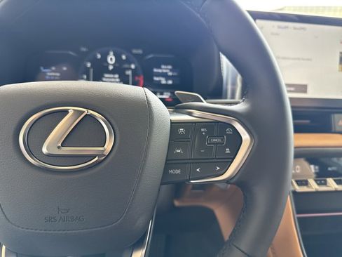 Used 2026 Lexus IS 350 F Sport image 19