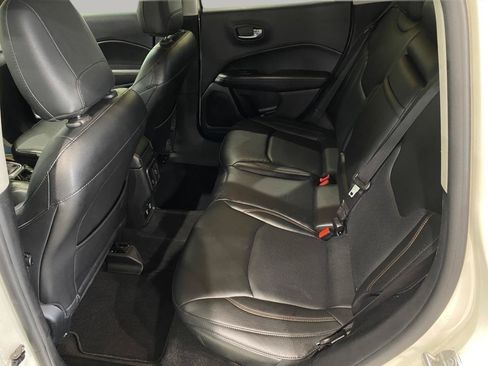 Used 2018 Jeep Compass Limited w/ Navigation Group AWD/4WD image 20