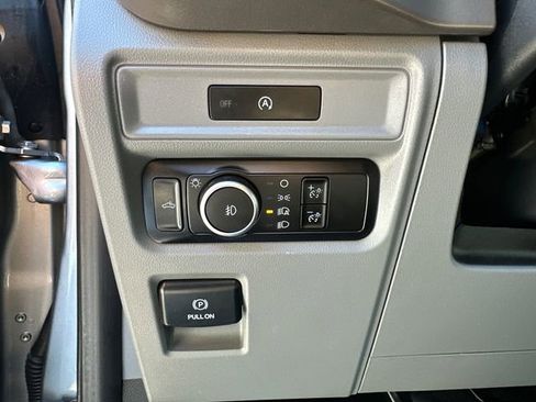 Used 2025 Ford F150 XLT w/ Equipment Group 301A Standard AWD/4WD image 33