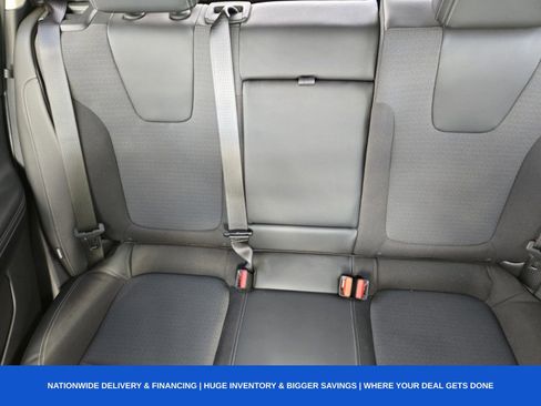 Used 2021 Buick Encore GX Select w/ Sport Touring Package image 12