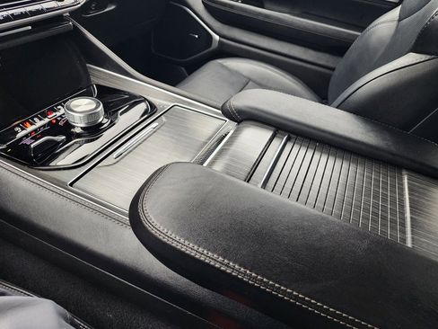 Used 2024 Jeep Wagoneer L Series II w/ Flexible Seating Group image 30