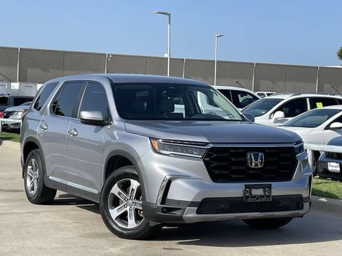 Used 2023 Honda Pilot EX-L image 2