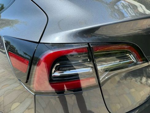 Used 2023 Tesla Model 3 Standard Range image 27