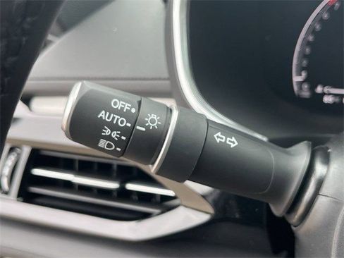 Used 2026 Acura MDX w/ Technology Package FWD image 23