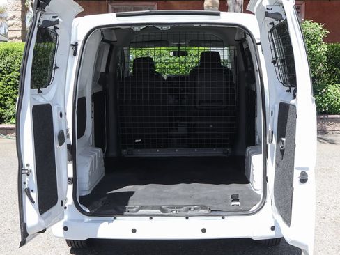 Used 2020 Nissan NV200 SV w/ Sliding Glass Door Package FWD image 8