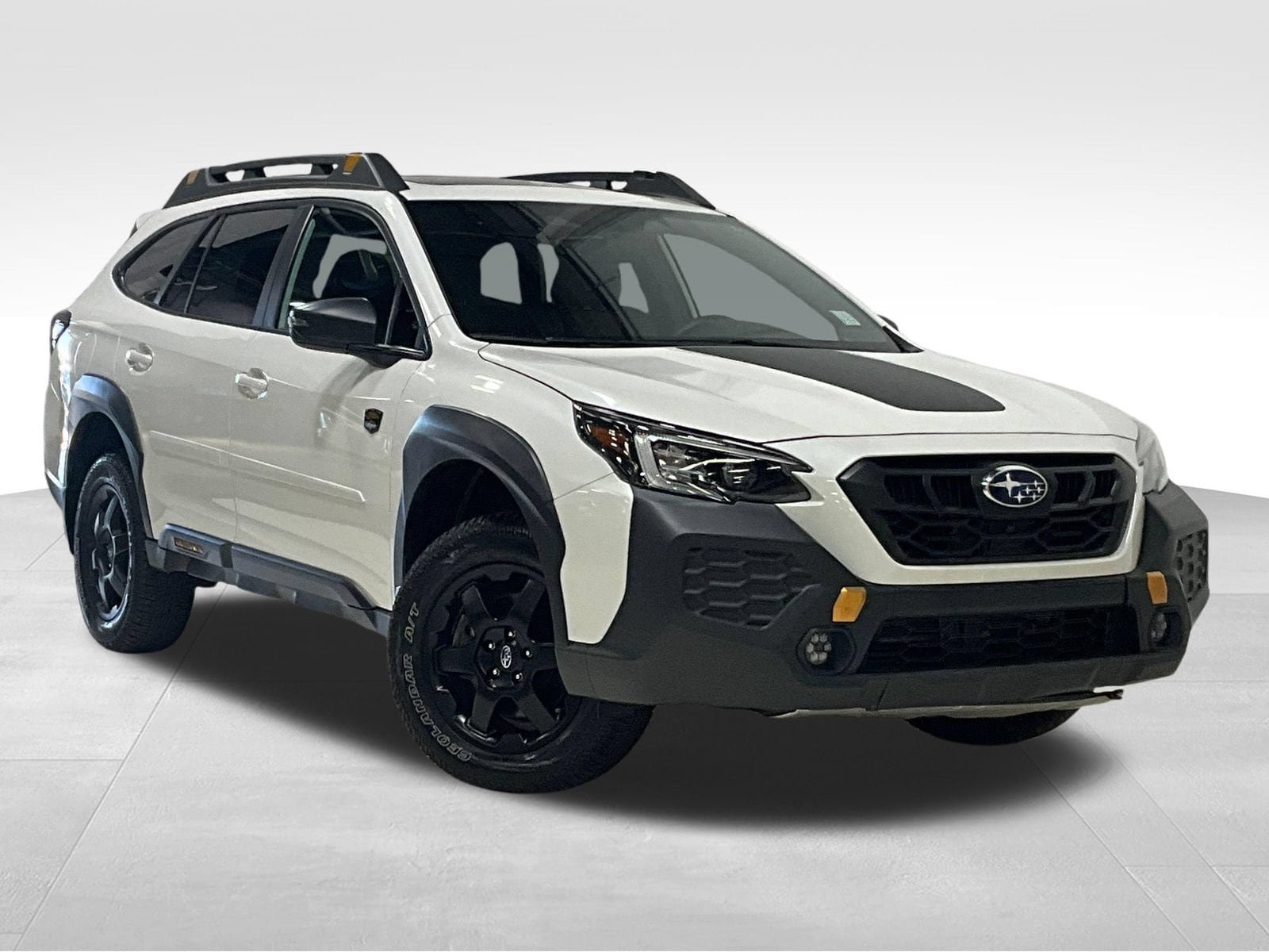 Used 2025 Subaru Outback Wilderness AWD/4WD image 1