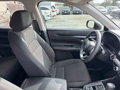 Used 2024 Honda CR-V EX image 11