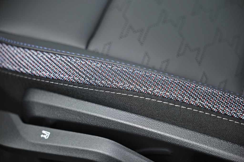 New 2026 MINI Cooper 4-Door Hardtop FWD image 23
