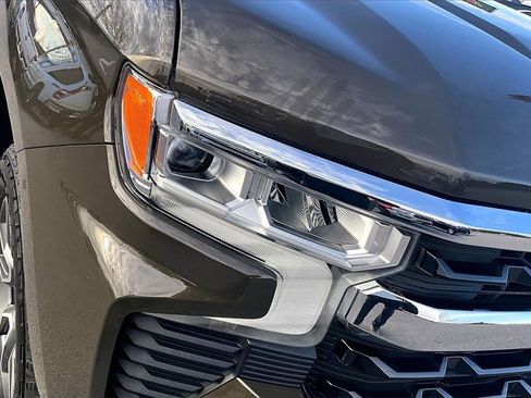 Used 2023 Chevrolet Silverado 1500 LT image 29